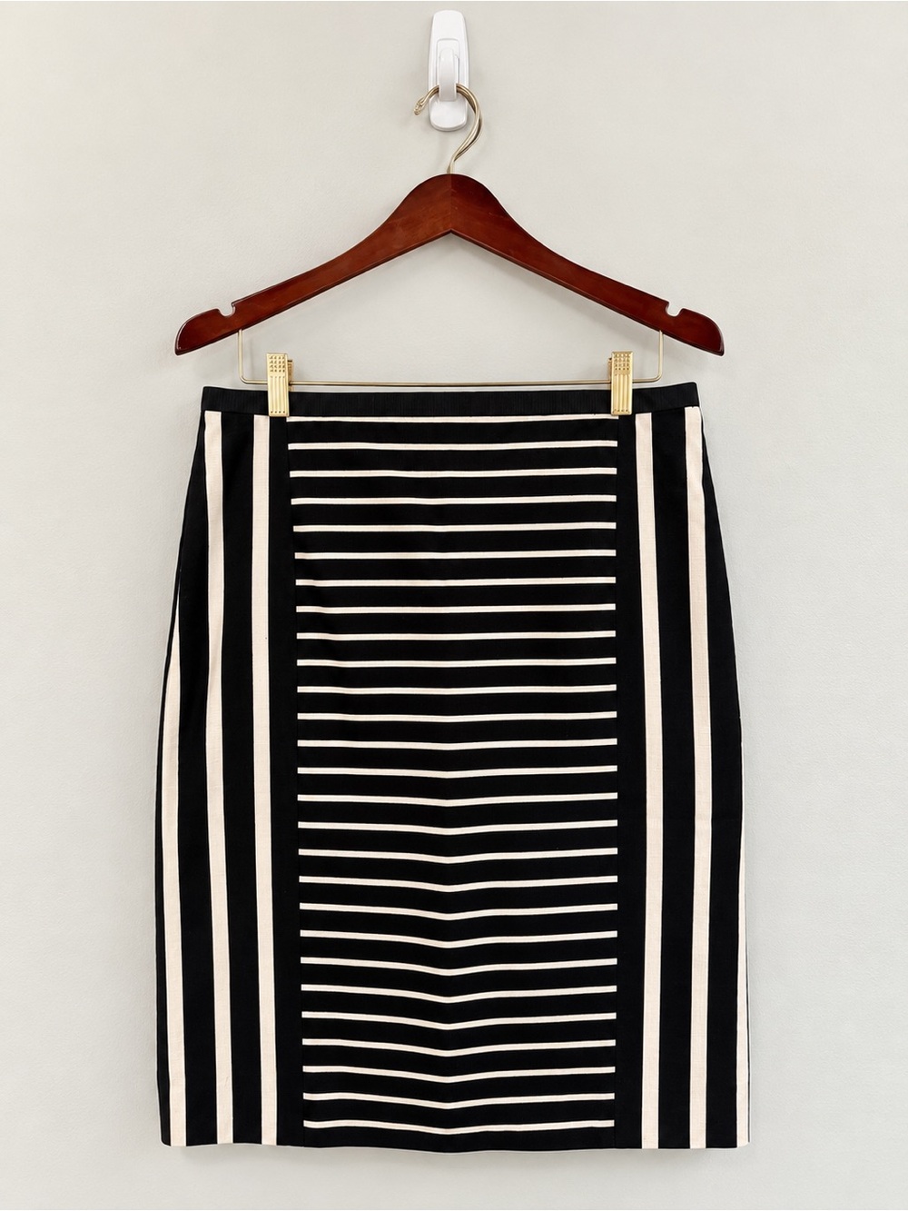 J.Crew No. 2 Pencil Skirt Size 10 Black White Striped Cotton Stretch